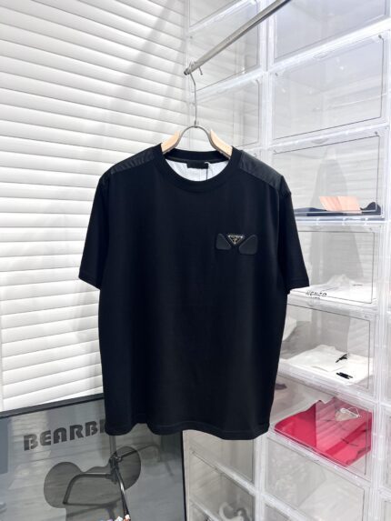 Prada triangle patchwork logo short-sleeved T-shirt